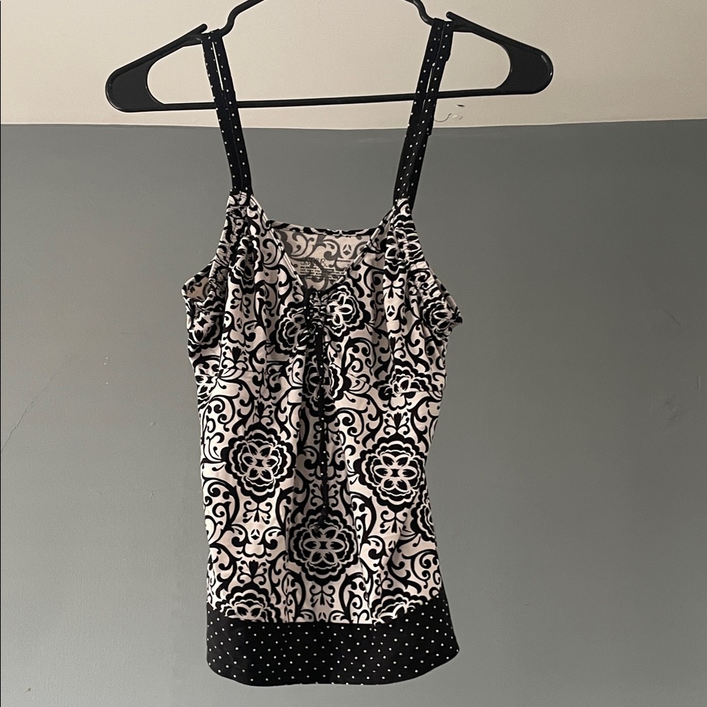 Gilligan & O'Malley Black and White Floral Camisole